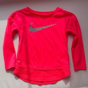 Nike 2T girls long sleeve top